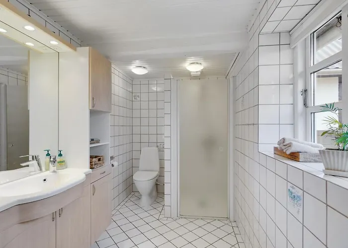 Ilkka - 220m From The Sea By Interhome